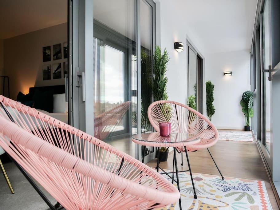Apartamento Stylish Urban Sanctuary With Parking Londres Exterior foto